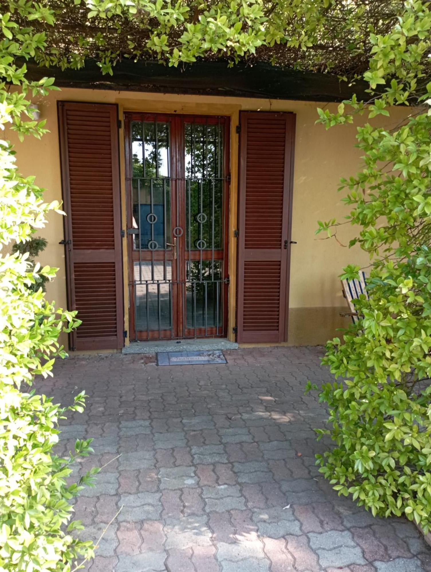 Casa Vacanza Il Colle Del Vento Calosso Екстер'єр фото